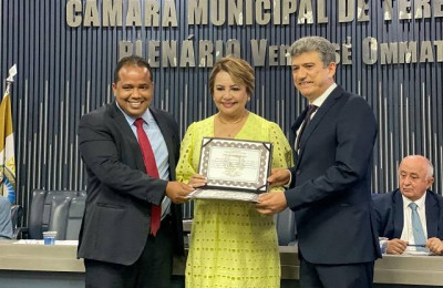 Senadora Jussara Lima é cidadã teresinense por proposição do ex-vereador Caio Bucar